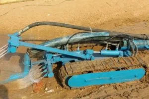 Robot Tank Cleaning